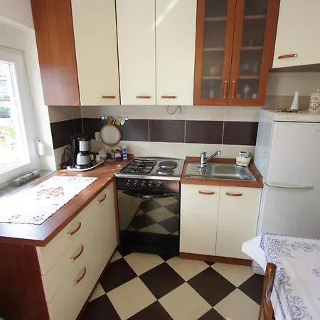 Belinic Apartment