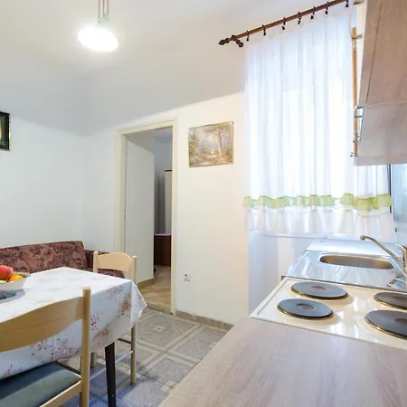 Belinic Apartment