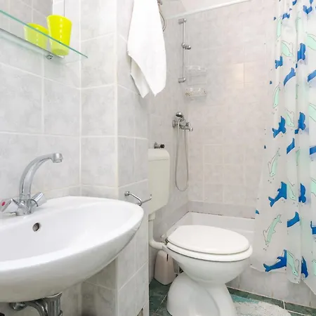Belinic Apartment *